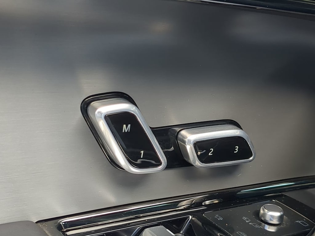 Thumbnail: 2024 Land Rover Range Rover Sport - 23