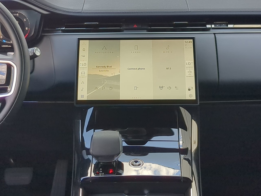 Thumbnail: 2024 Land Rover Range Rover Sport - 33