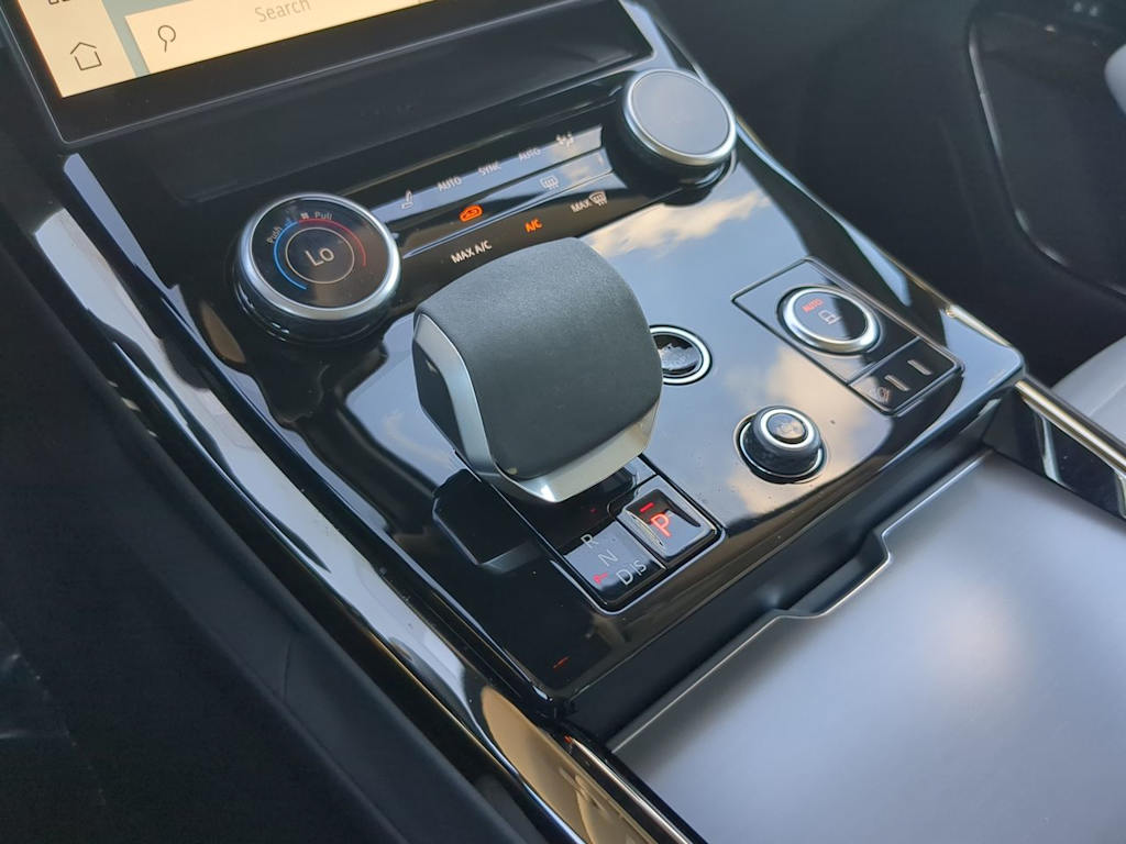 Thumbnail: 2023 Land Rover Range Rover Sport - 15