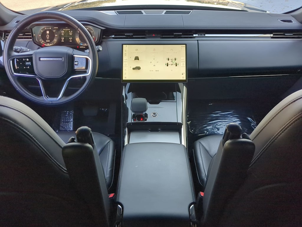 Thumbnail: 2025 Land Rover Range Rover Sport - 9