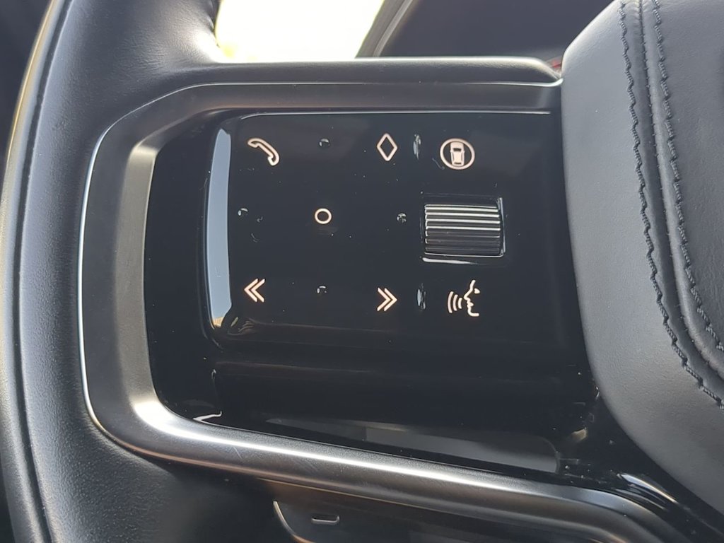 Thumbnail: 2025 Land Rover Range Rover Sport - 31