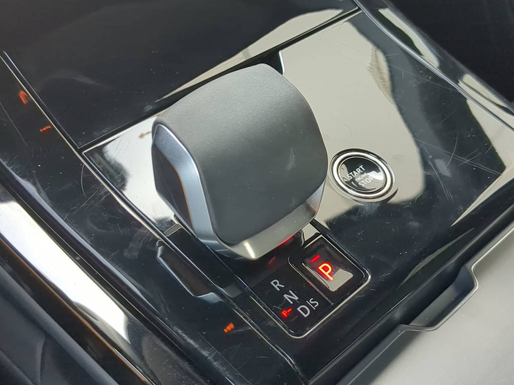 Thumbnail: 2025 Land Rover Range Rover Sport - 39