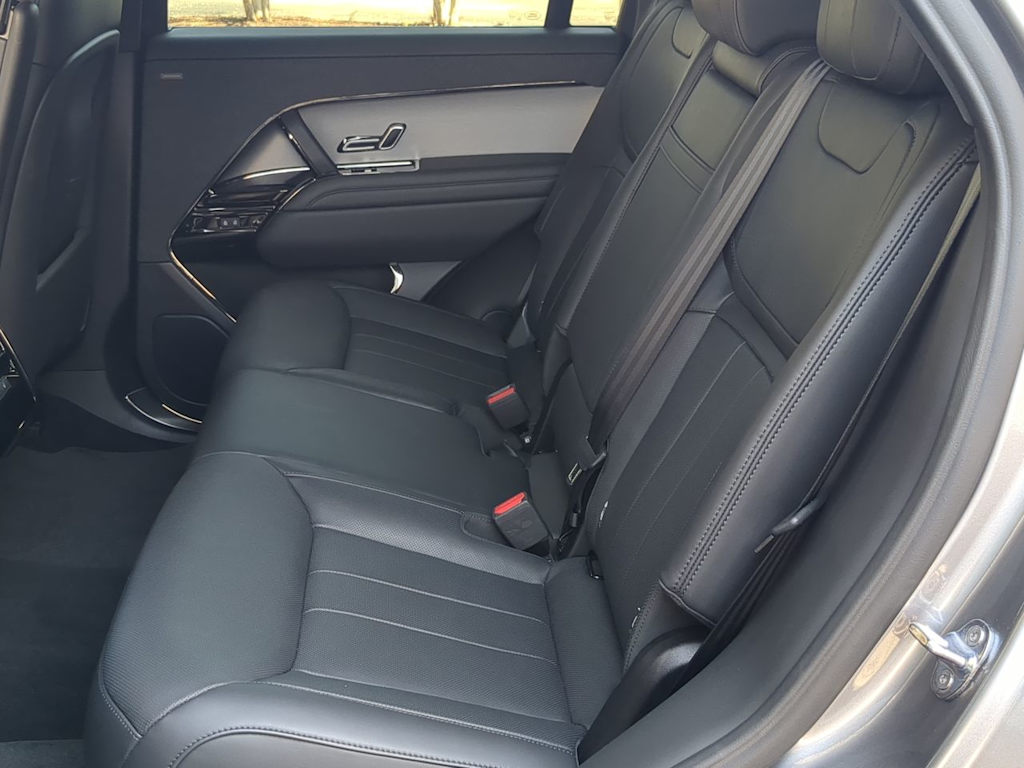 Thumbnail: 2025 Land Rover Range Rover Sport - 12