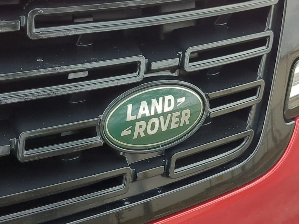 Thumbnail: 2025 Land Rover Range Rover Sport - 6