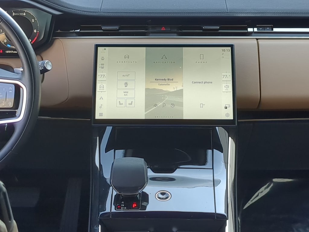 Thumbnail: 2025 Land Rover Range Rover Sport - 32