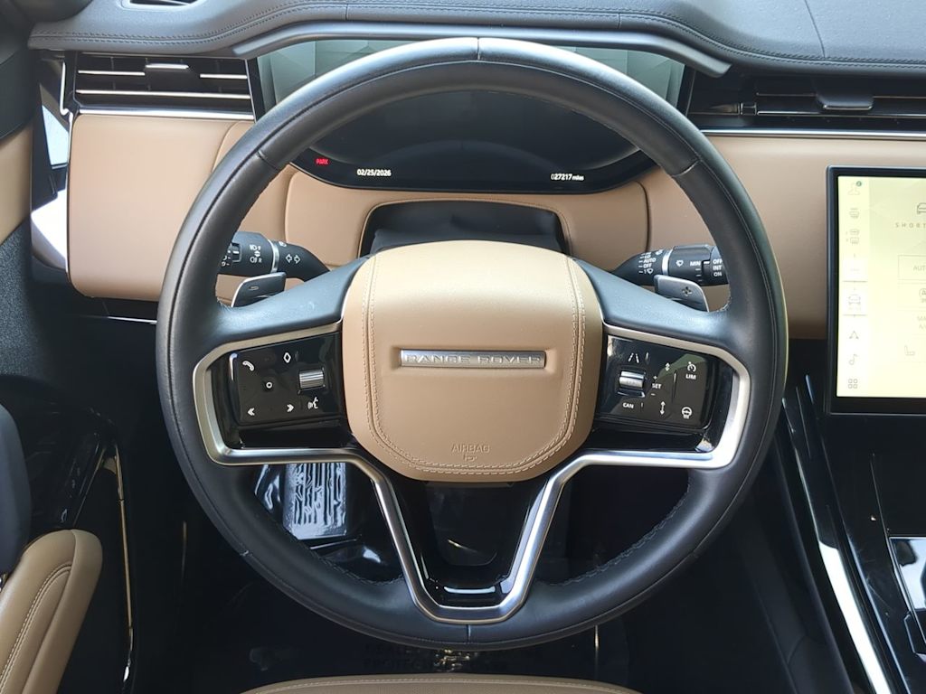 Thumbnail: 2025 Land Rover Range Rover Sport - 12