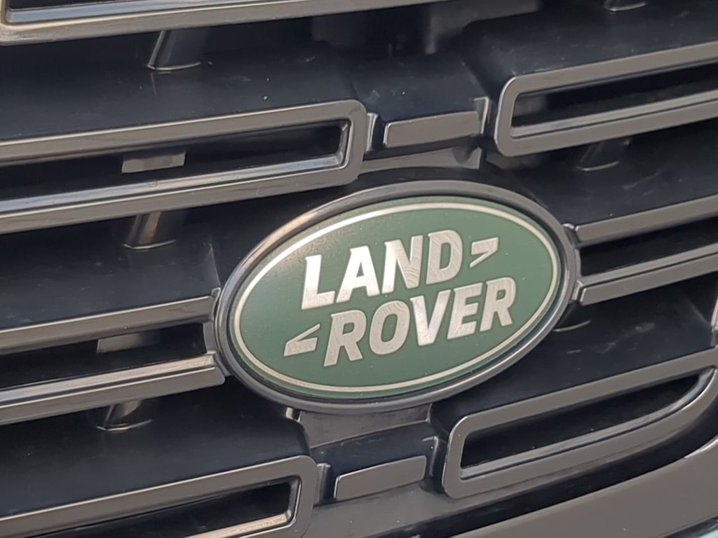 Thumbnail: 2025 Land Rover Range Rover Sport - 25