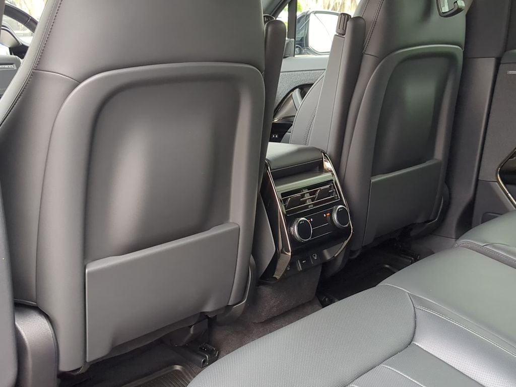 Thumbnail: 2025 Land Rover Range Rover Sport - 11