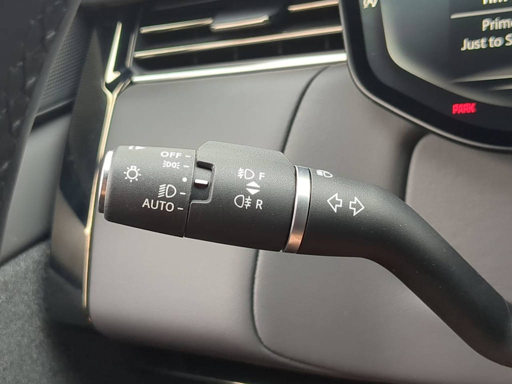 Thumbnail: 2025 Land Rover Range Rover Sport - 33