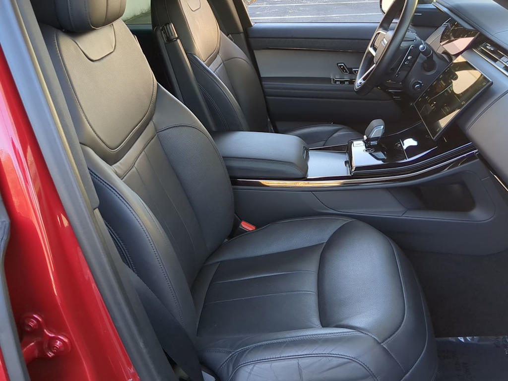 Thumbnail: 2025 Land Rover Range Rover Sport - 10