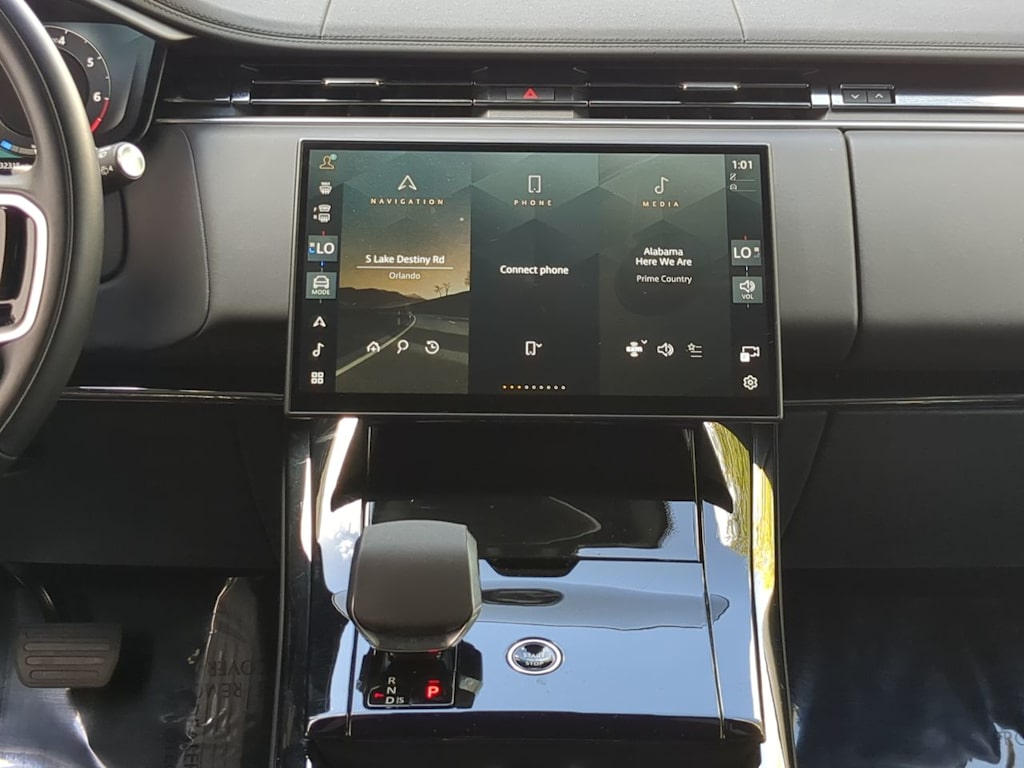 Thumbnail: 2025 Land Rover Range Rover Sport - 34