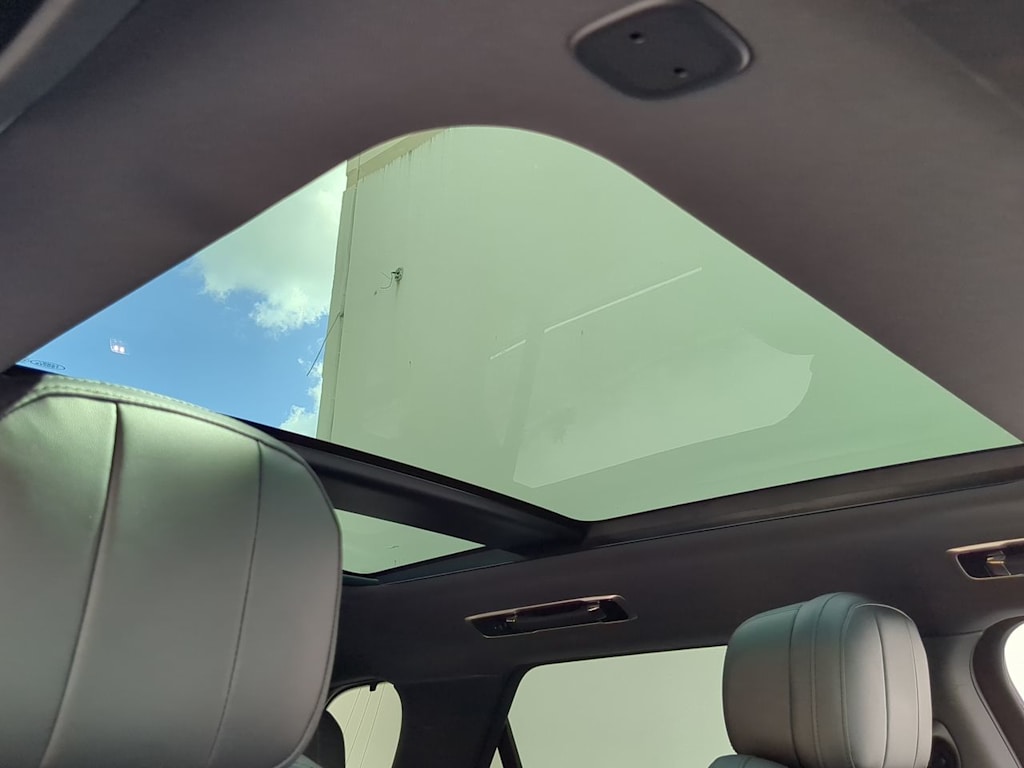 Thumbnail: 2025 Land Rover Range Rover Sport - 27