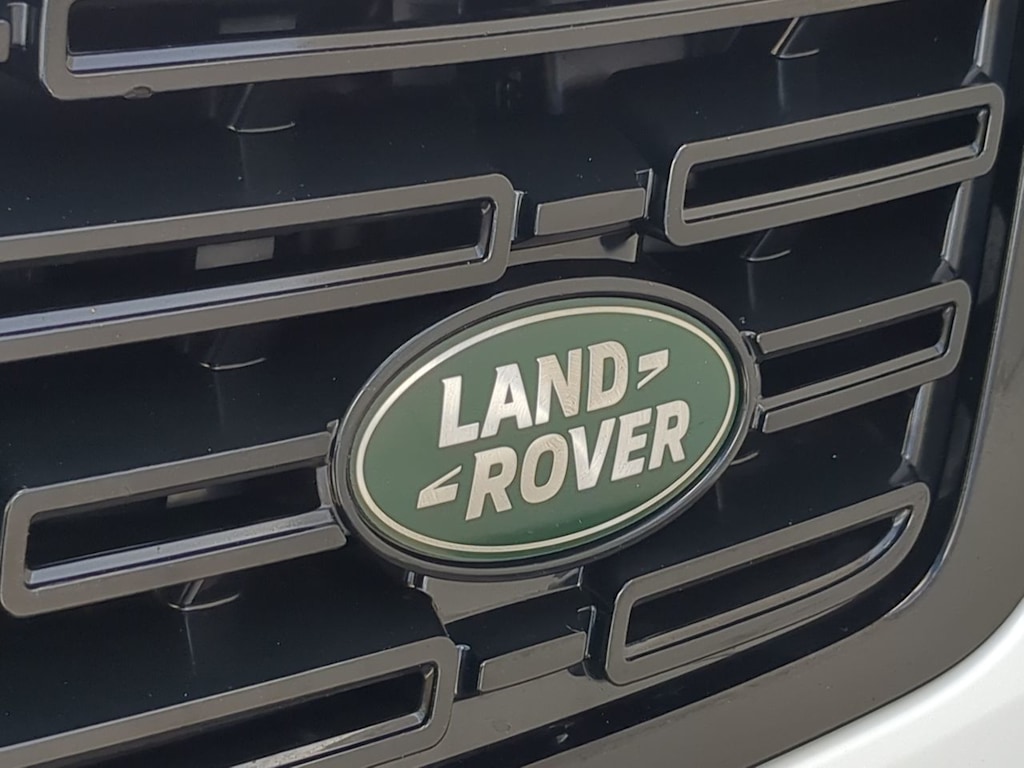 Thumbnail: 2025 Land Rover Range Rover Sport - 23