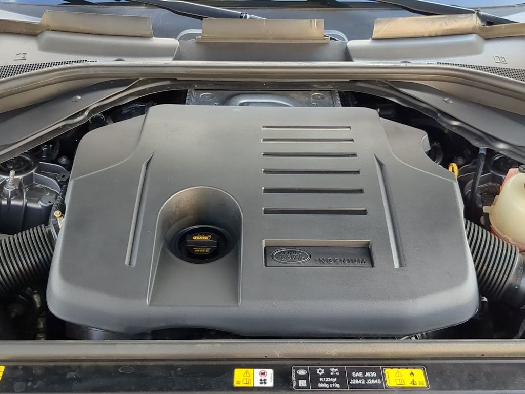 Thumbnail: 2025 Land Rover Range Rover Sport - 7