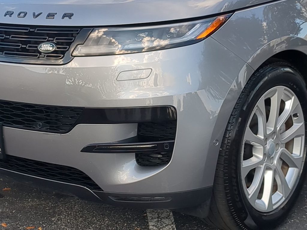 Thumbnail: 2025 Land Rover Range Rover Sport - 24