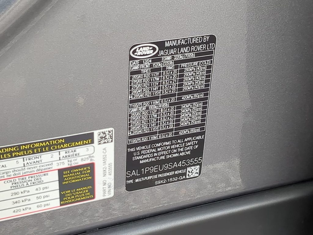 Thumbnail: 2025 Land Rover Range Rover Sport - 17