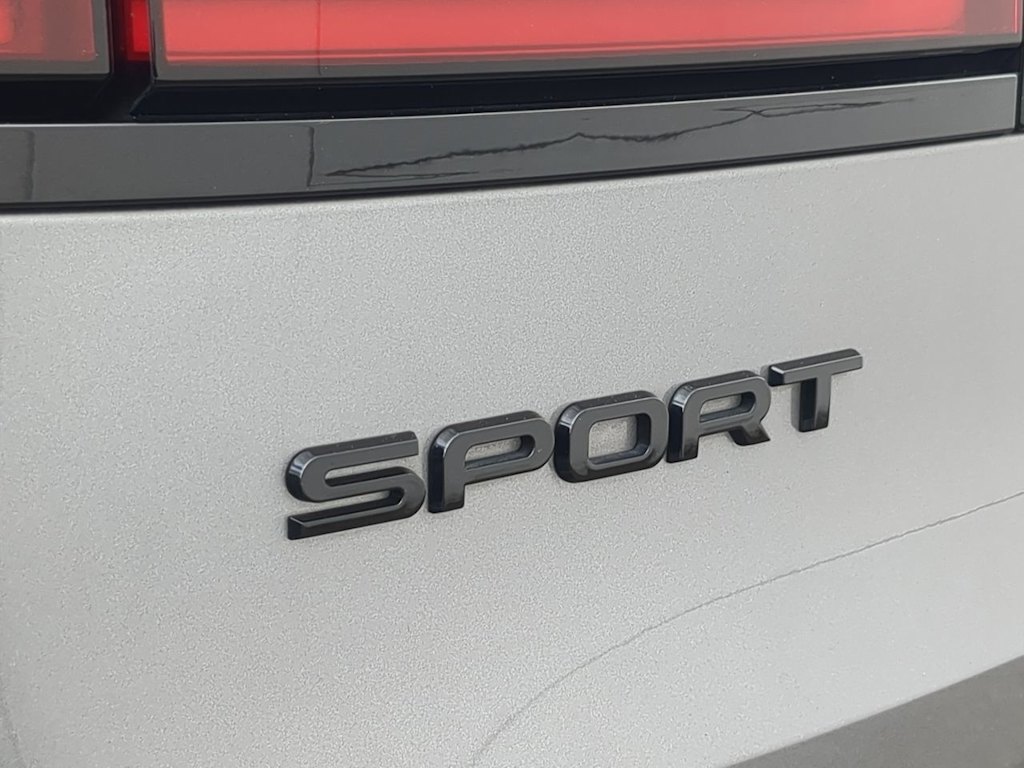 Thumbnail: 2025 Land Rover Range Rover Sport - 25