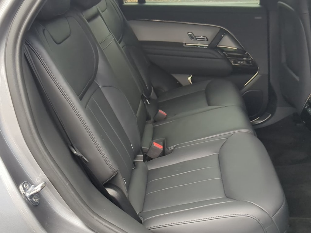 Thumbnail: 2025 Land Rover Range Rover Sport - 29