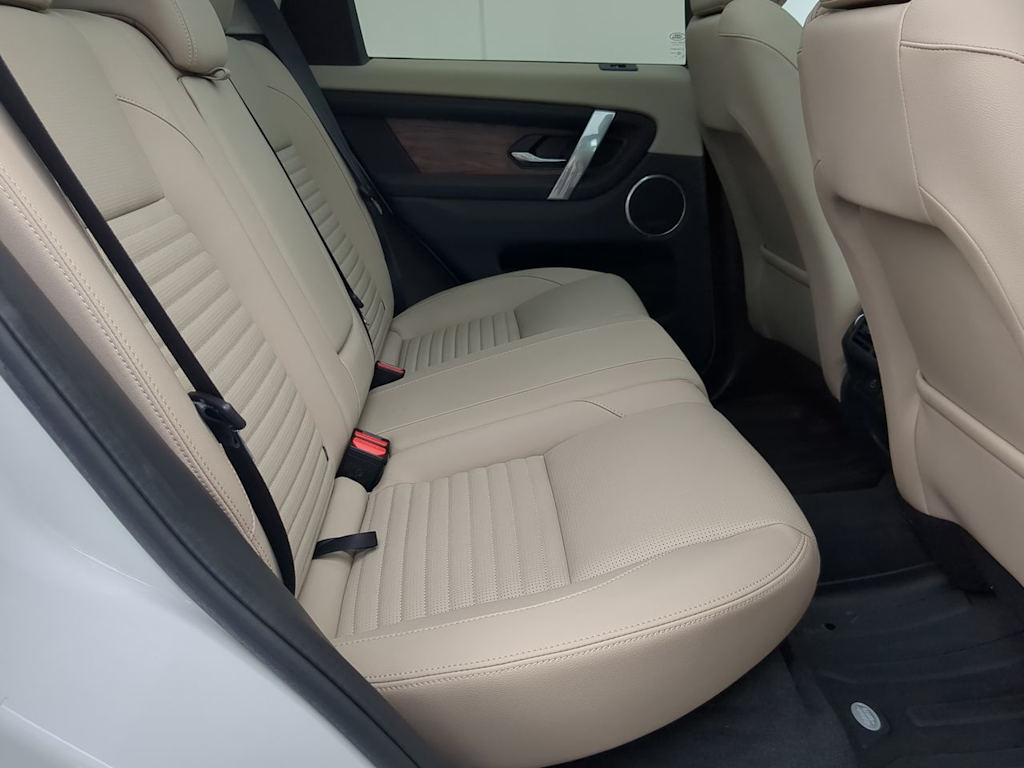 Thumbnail: 2025 Land Rover Discovery Sport - 29
