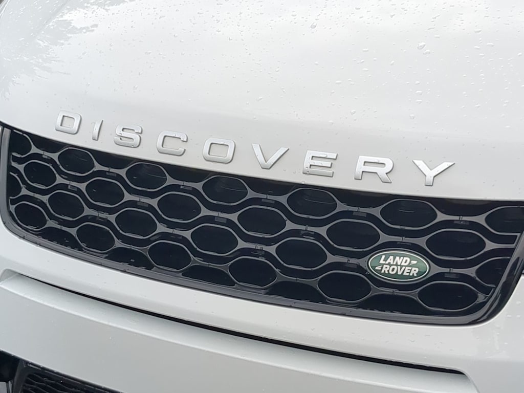 Thumbnail: 2025 Land Rover Discovery Sport - 25