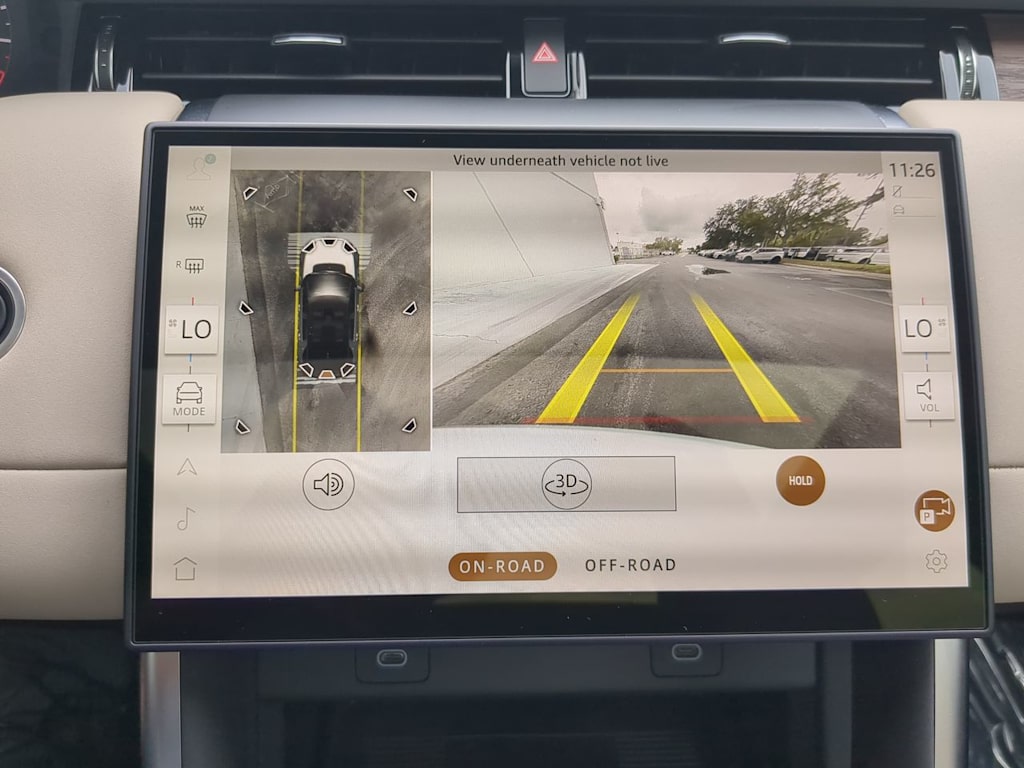 Thumbnail: 2025 Land Rover Discovery Sport - 36