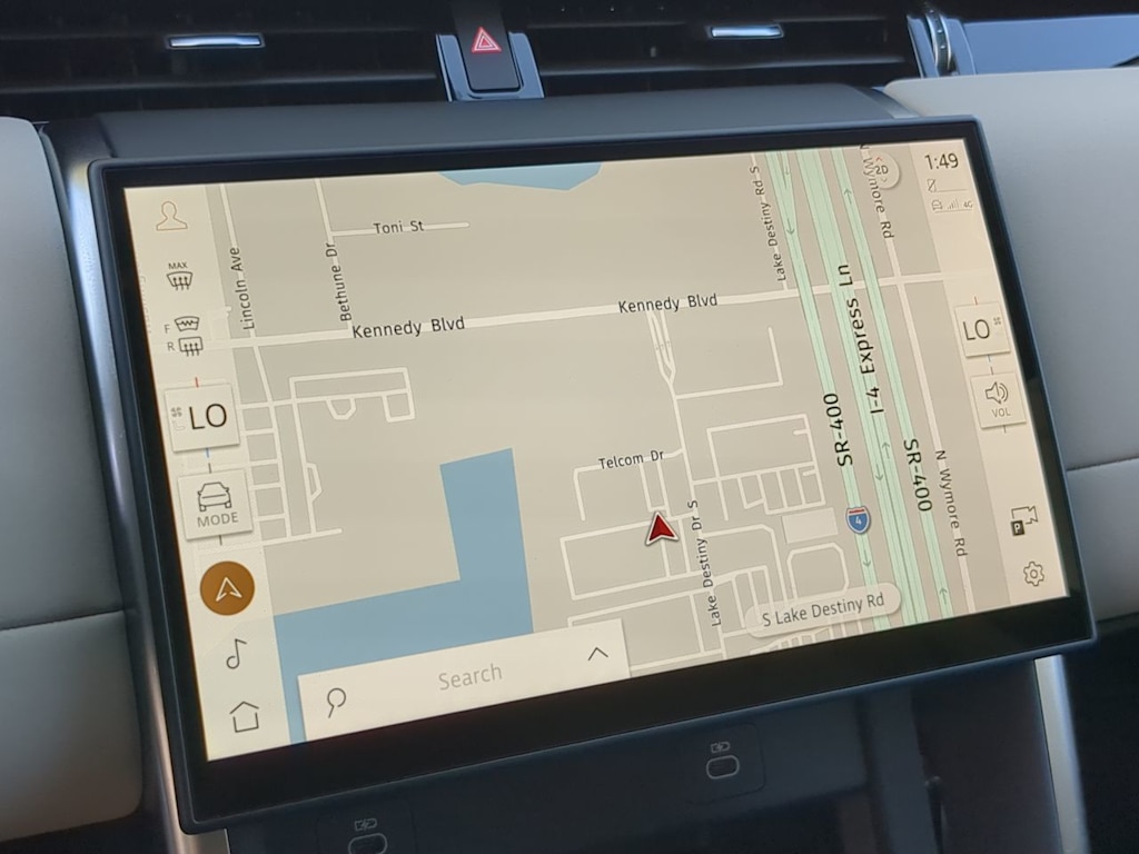 Thumbnail: 2025 Land Rover Discovery Sport - 34