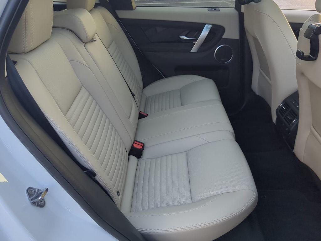 Thumbnail: 2025 Land Rover Discovery Sport - 29