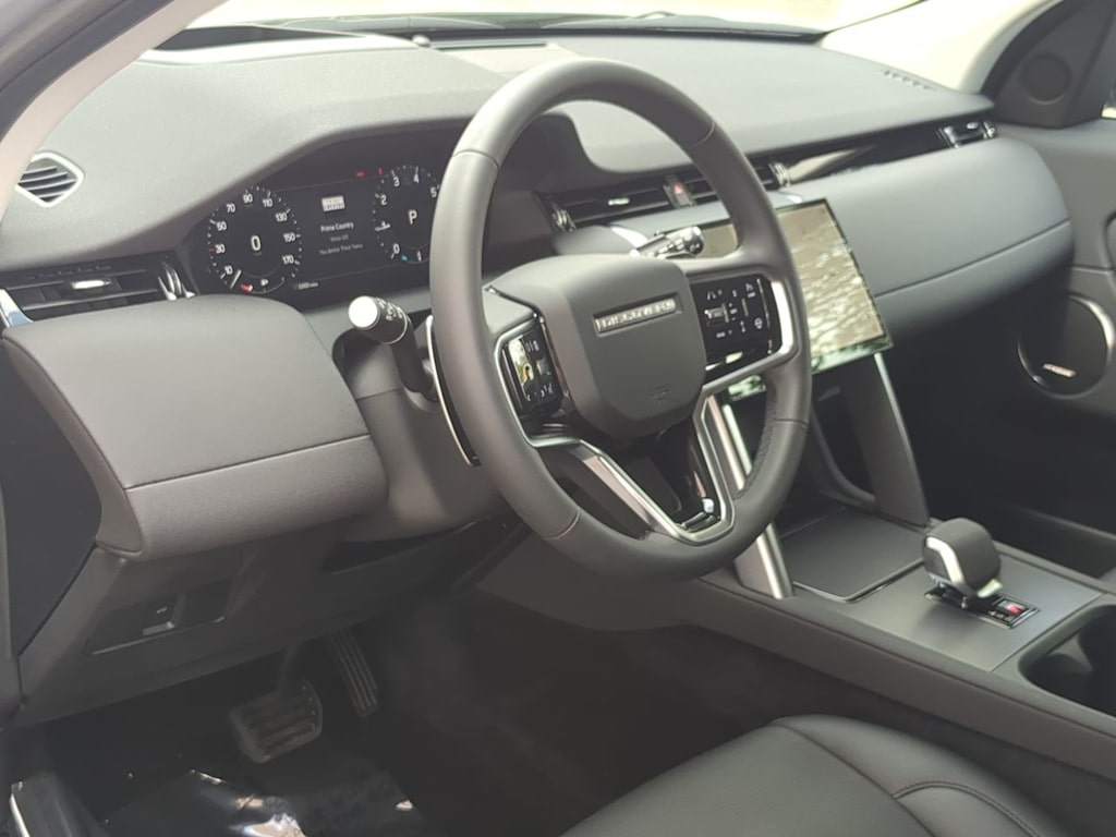 Thumbnail: 2025 Land Rover Discovery Sport - 2