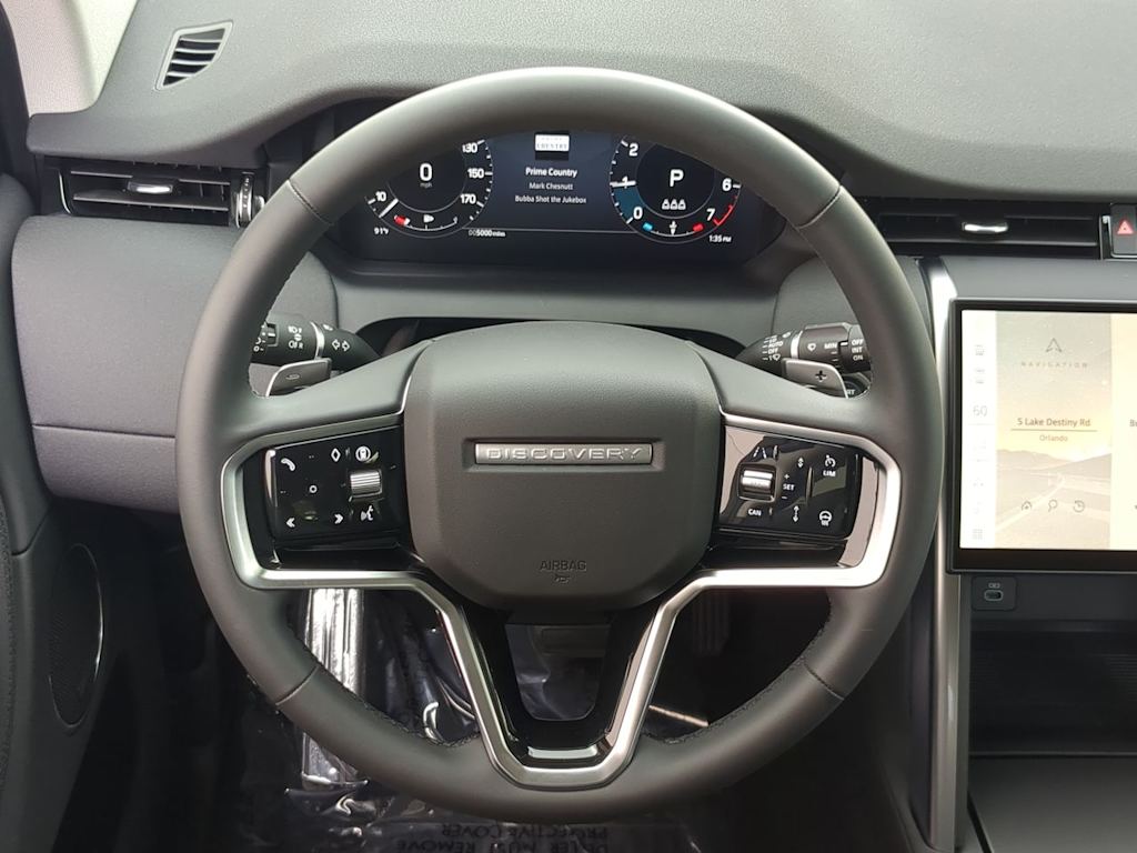 Thumbnail: 2025 Land Rover Discovery Sport - 13
