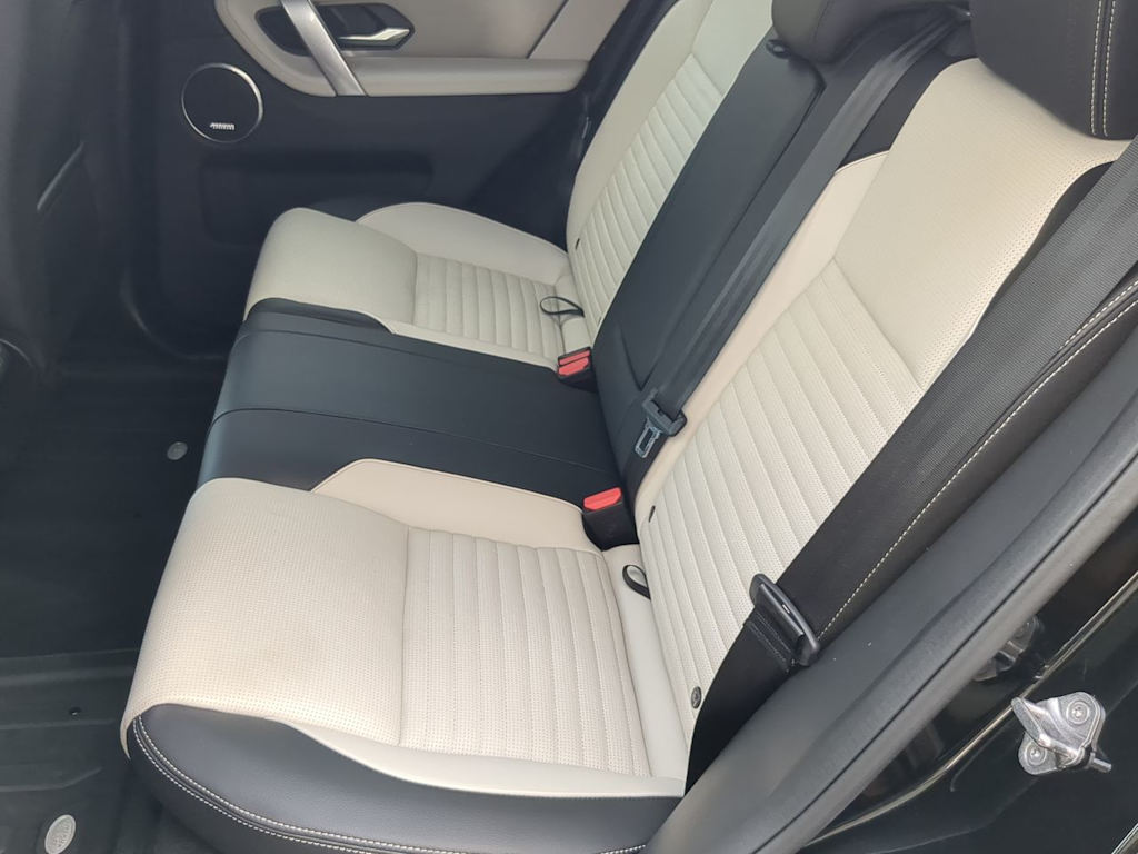 Thumbnail: 2025 Land Rover Discovery Sport - 28