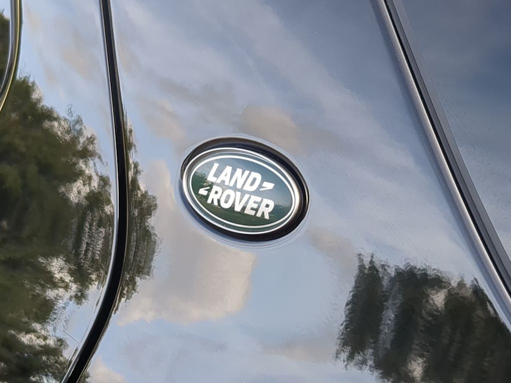 Thumbnail: 2025 Land Rover Discovery Sport - 24