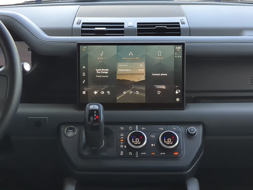 Thumbnail: 2023 Land Rover Defender - 13