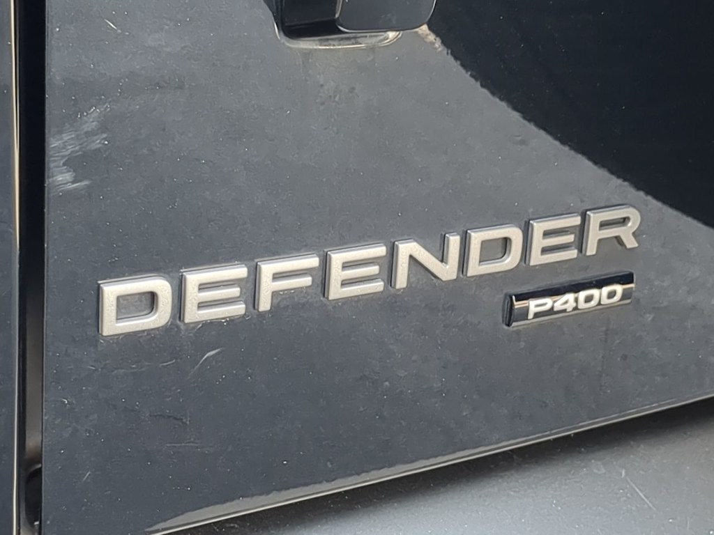 Thumbnail: 2023 Land Rover Defender - 23