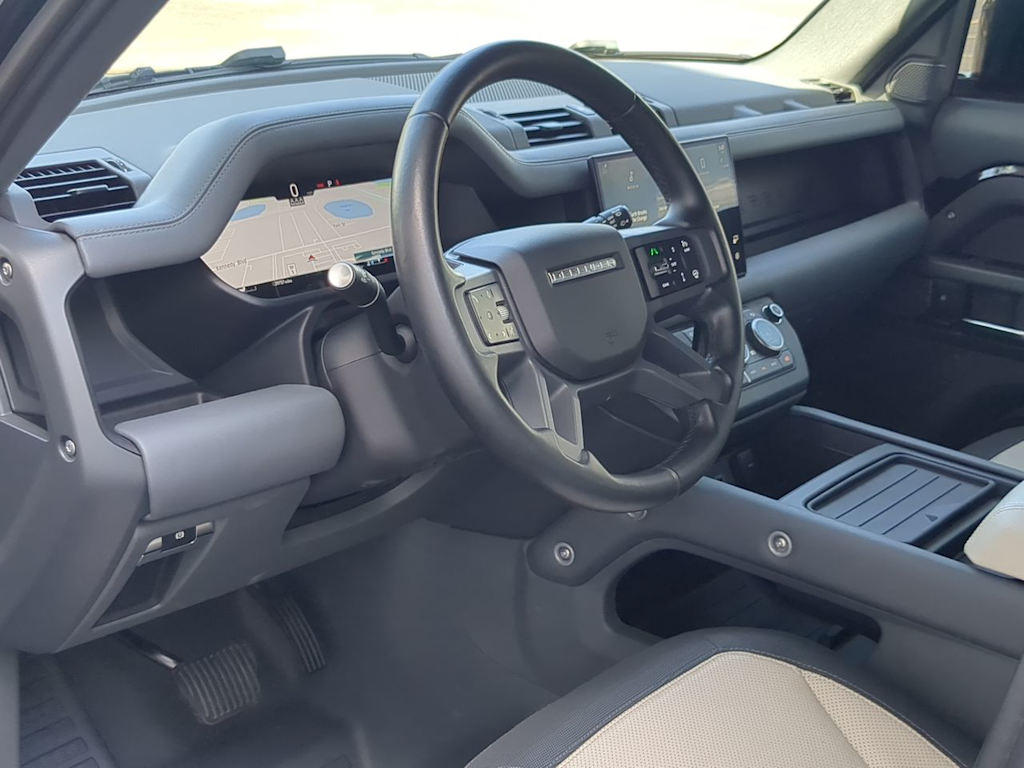 Thumbnail: 2023 Land Rover Defender - 2