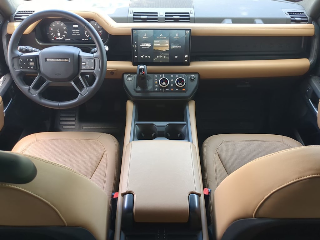 Thumbnail: 2025 Land Rover Defender - 9