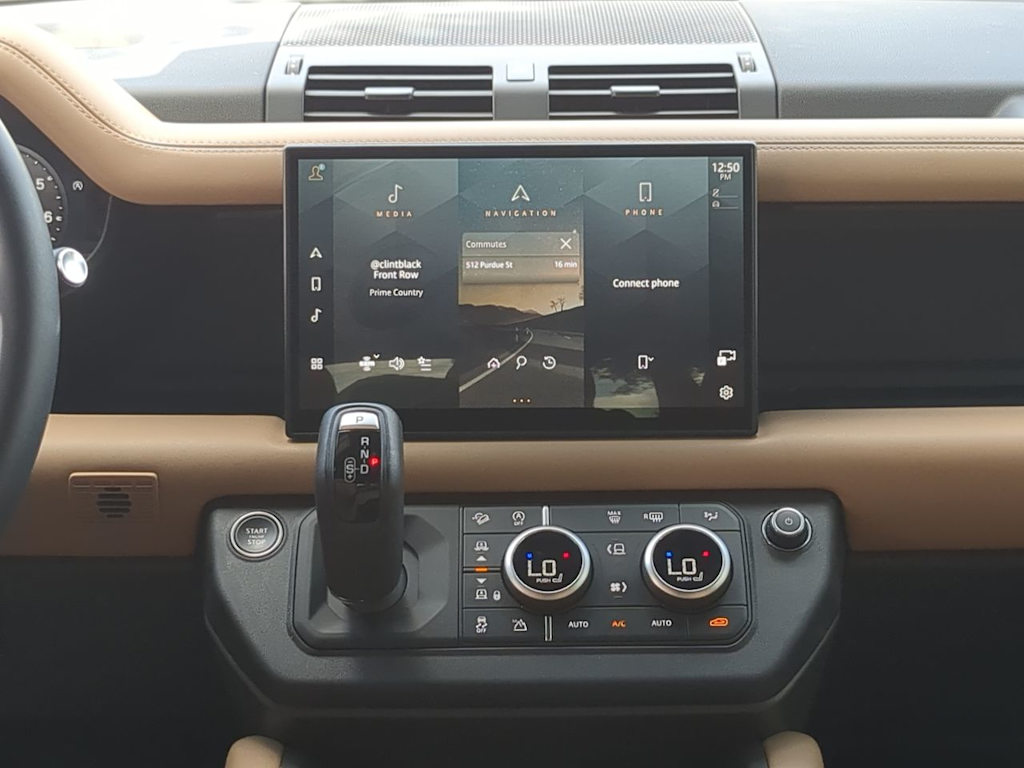 Thumbnail: 2025 Land Rover Defender - 14