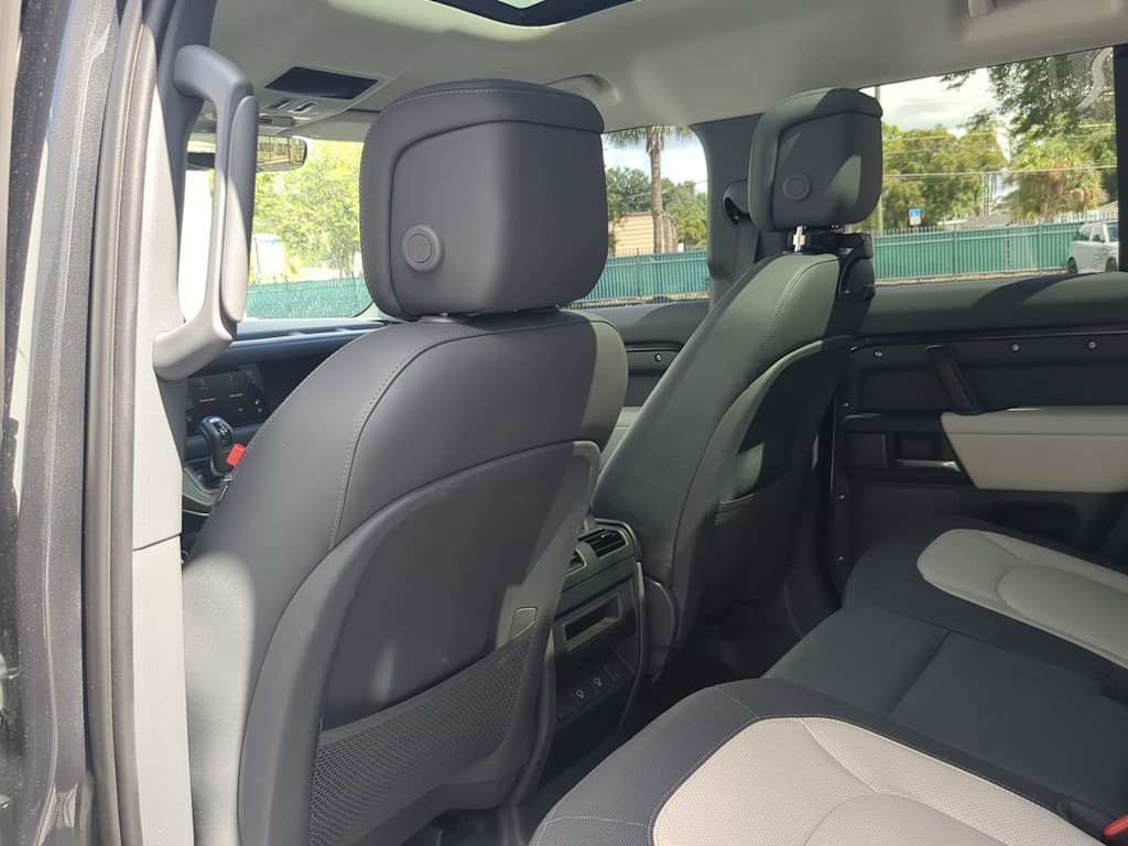 Thumbnail: 2024 Land Rover Defender - 12