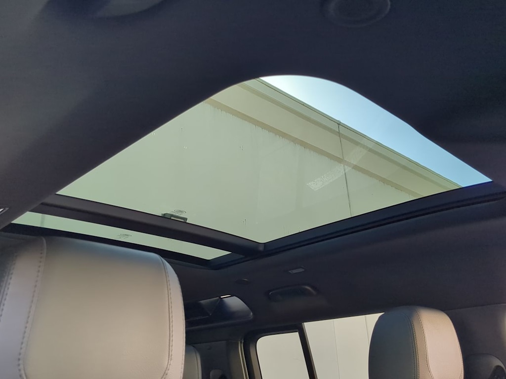 Thumbnail: 2022 Land Rover Defender - 26