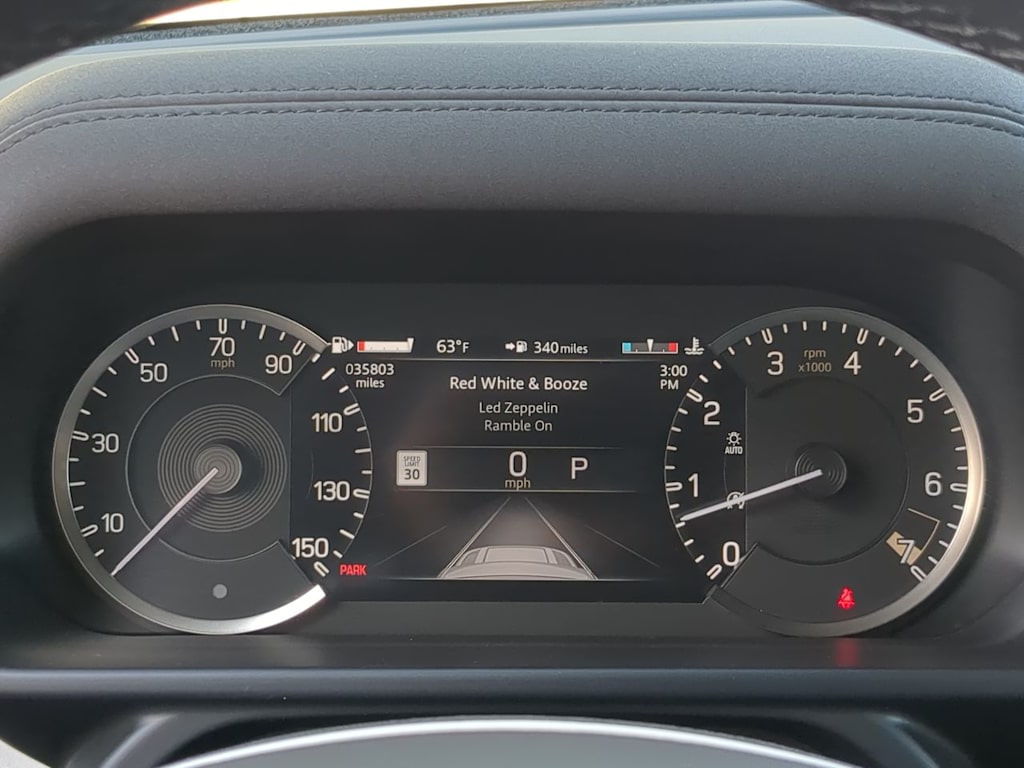 Thumbnail: 2022 Land Rover Defender - 16