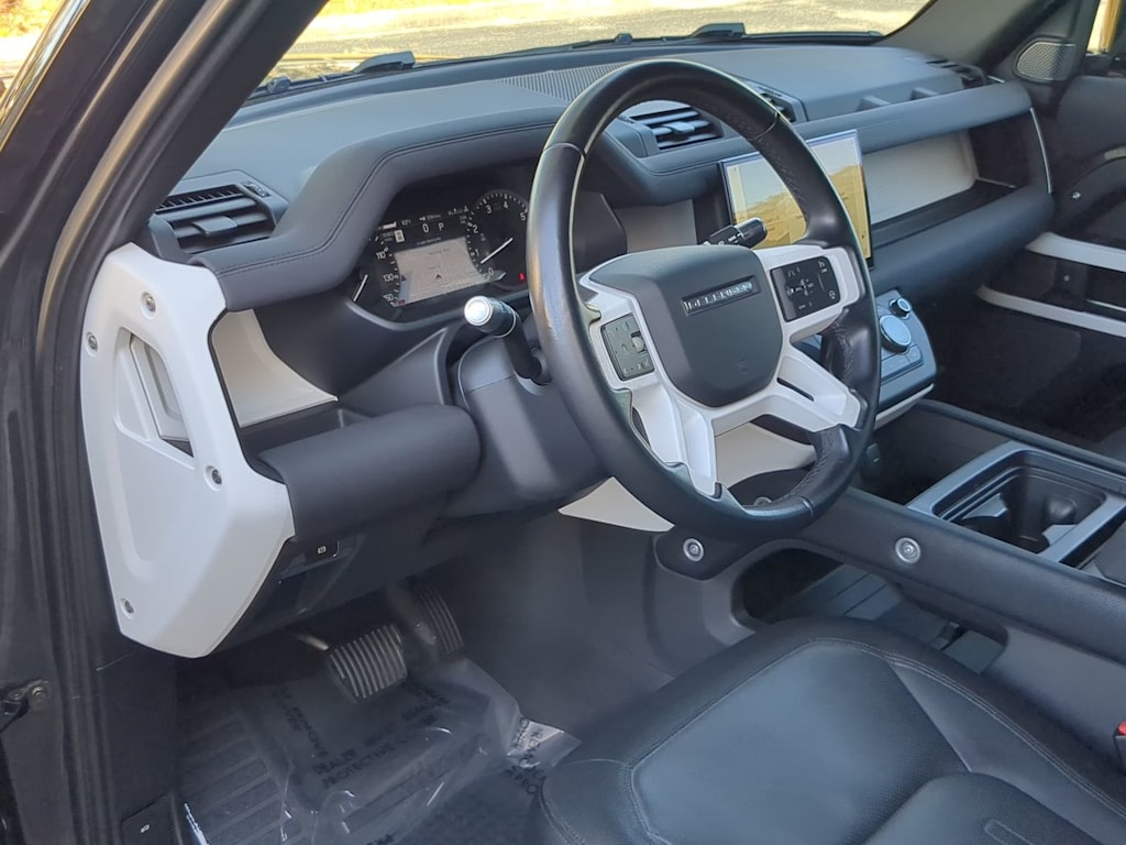 Thumbnail: 2022 Land Rover Defender - 2