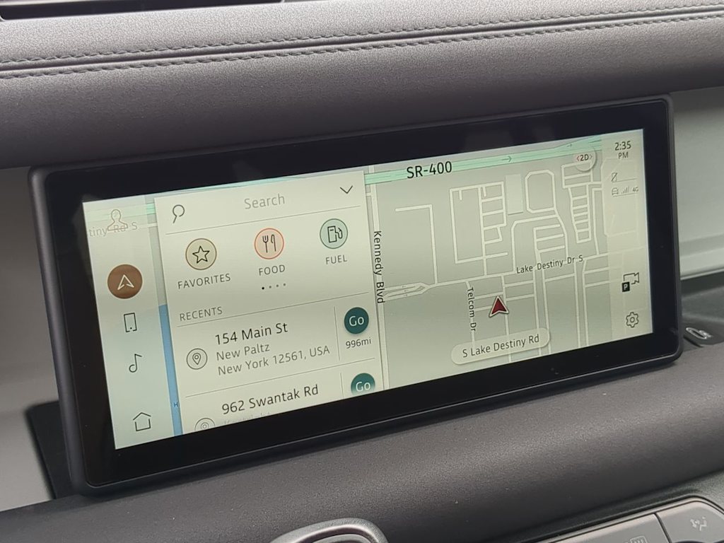 Thumbnail: 2022 Land Rover Defender - 34