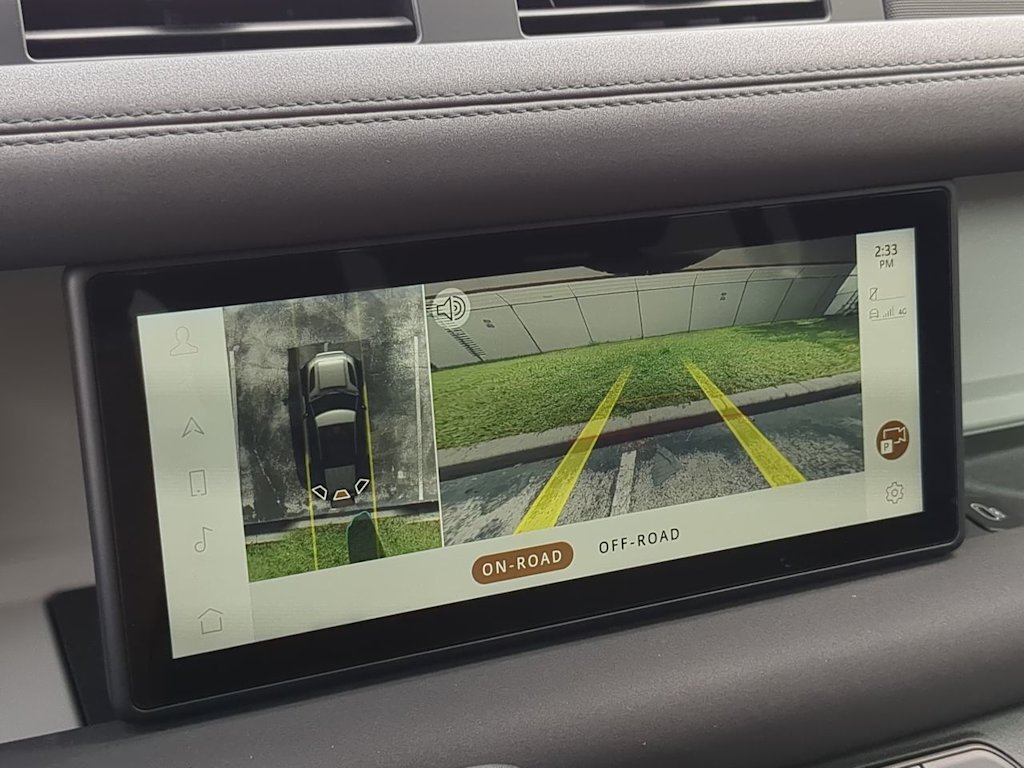 Thumbnail: 2022 Land Rover Defender - 35