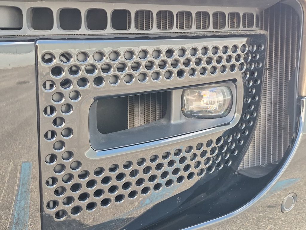 Thumbnail: 2023 Land Rover Defender - 5