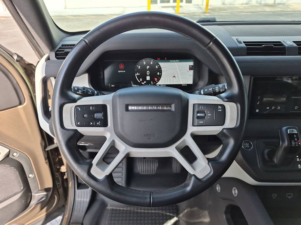 Thumbnail: 2023 Land Rover Defender - 11