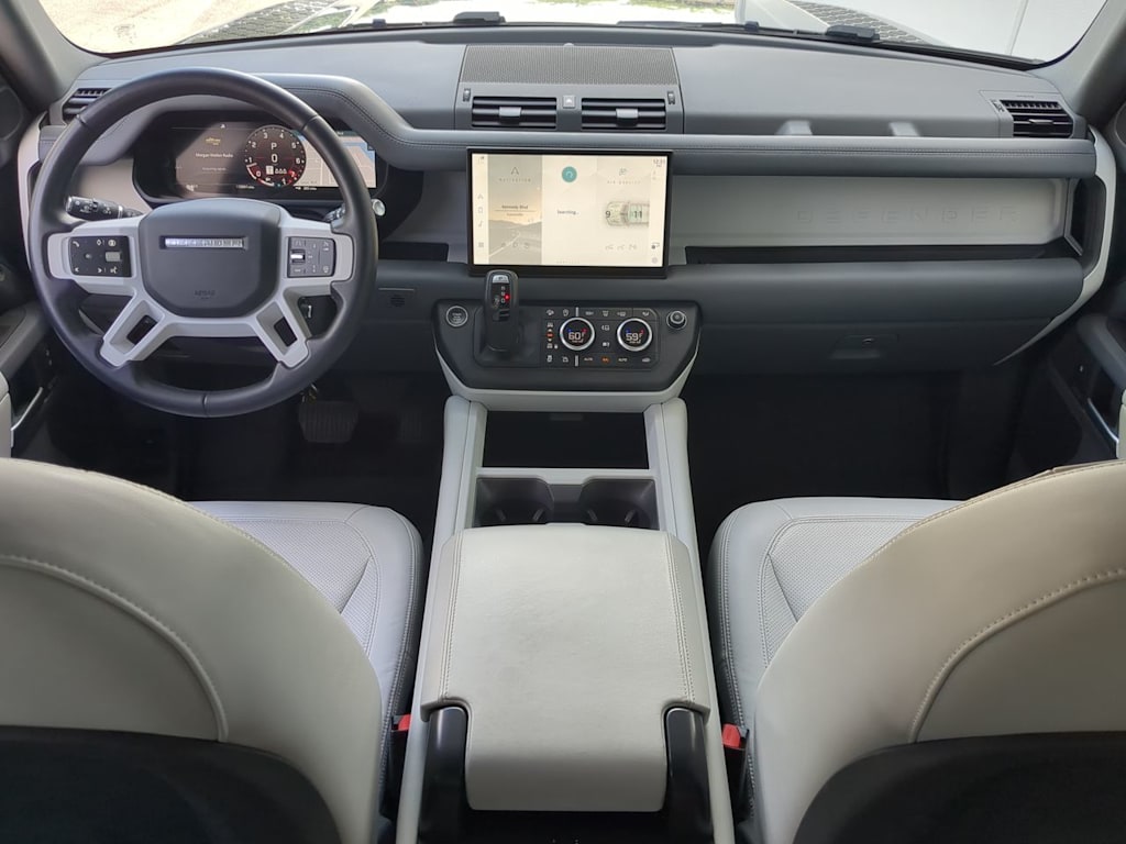 Thumbnail: 2025 Land Rover Defender - 7