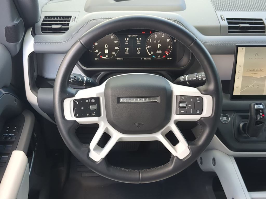 Thumbnail: 2025 Land Rover Defender - 12