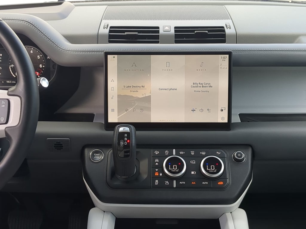 Thumbnail: 2025 Land Rover Defender - 14