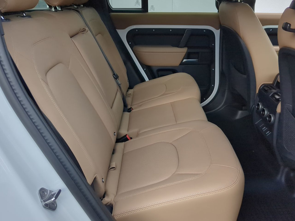 Thumbnail: 2026 Land Rover Defender - 29