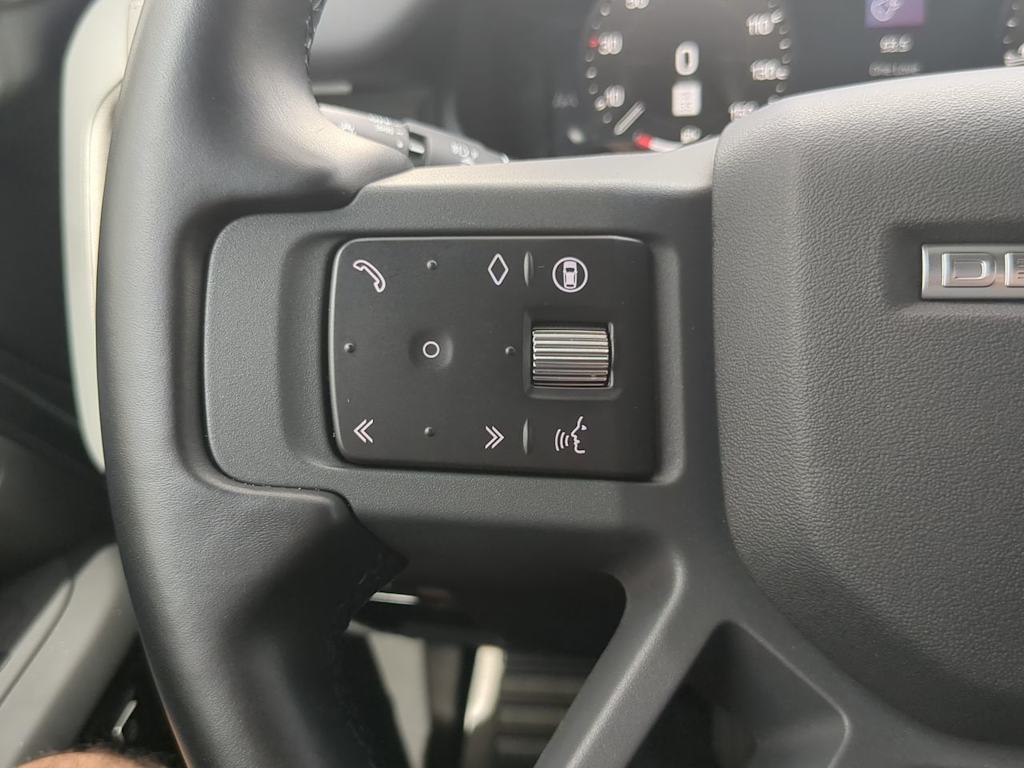 Thumbnail: 2026 Land Rover Defender - 31