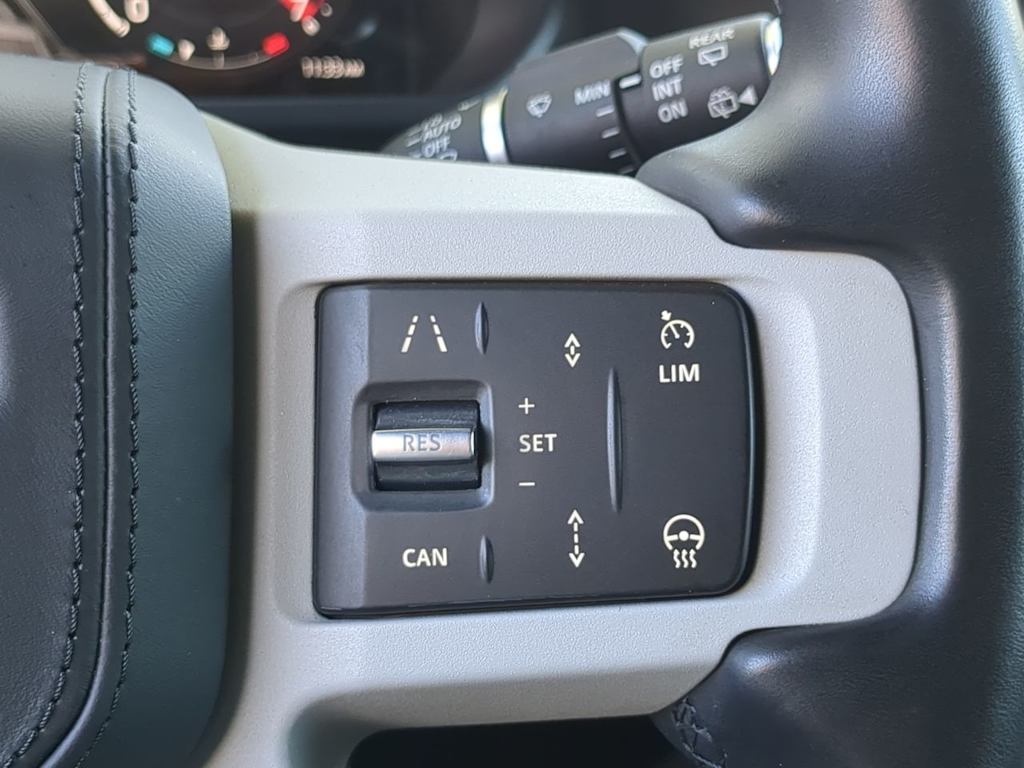 Thumbnail: 2024 Land Rover Defender - 28